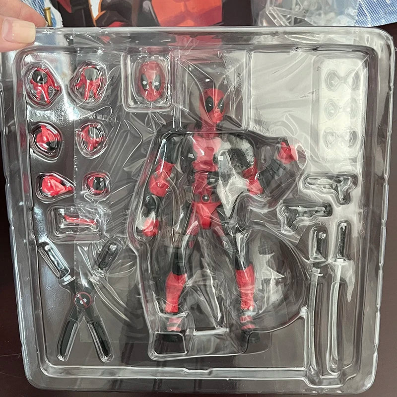 Yamaguchi Revoltech EPIC Deadpool Action Figure Ultimate X-Men Deadpool Super Hero Figure Toys Collectible Model Doll Gifts