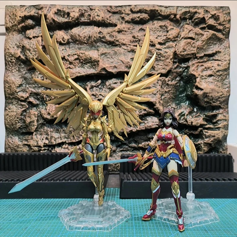 Wonder Woman Golden Eagle Armor Figure